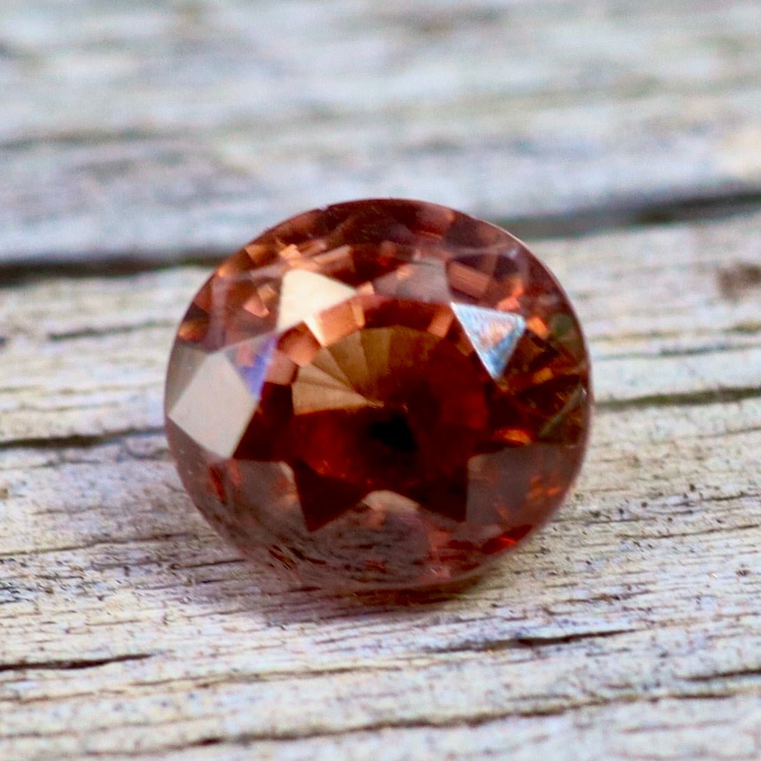 Natural Brown Zircon - Sapphirepal