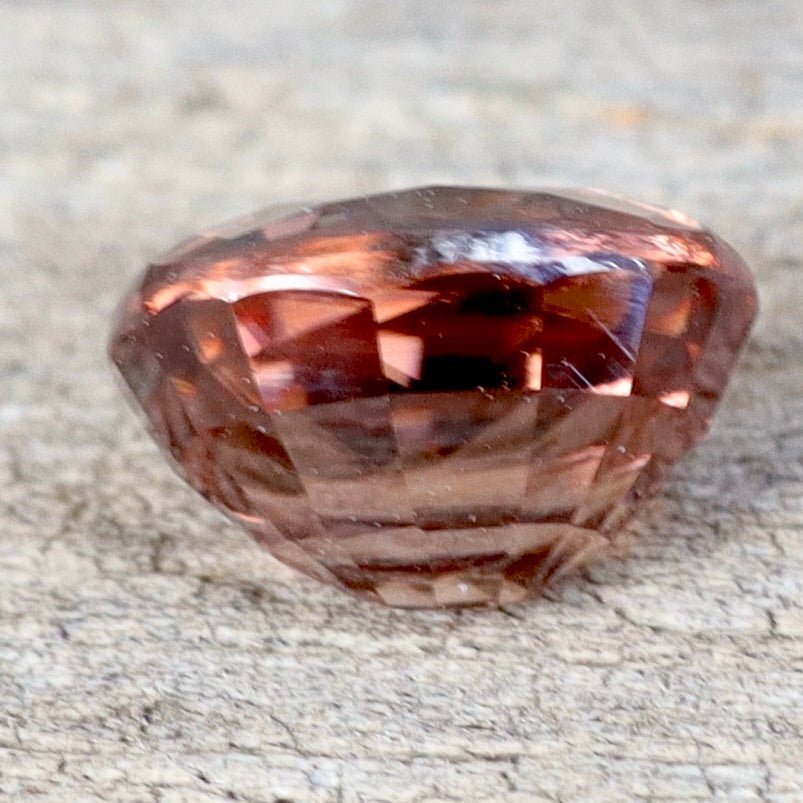 Natural Brown Zircon - Sapphirepal