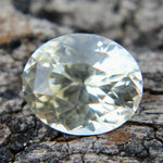 Natural Champagne Sapphire - Sapphirepal