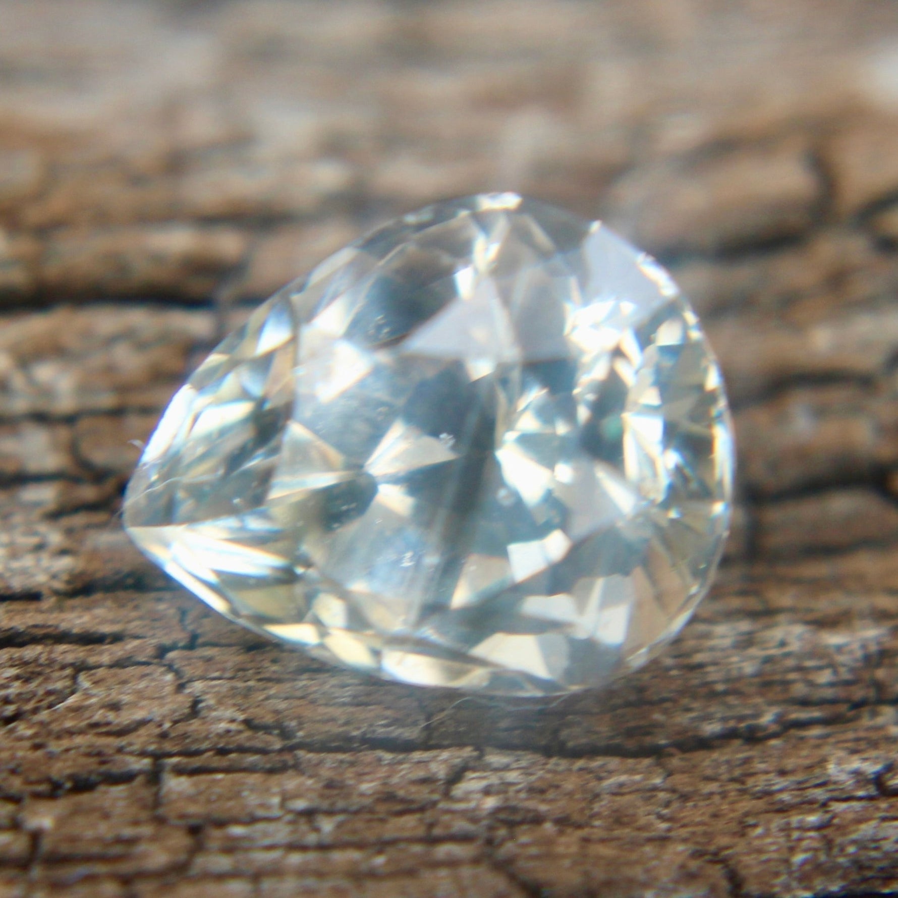 Natural Champagne Sapphire - Sapphirepal