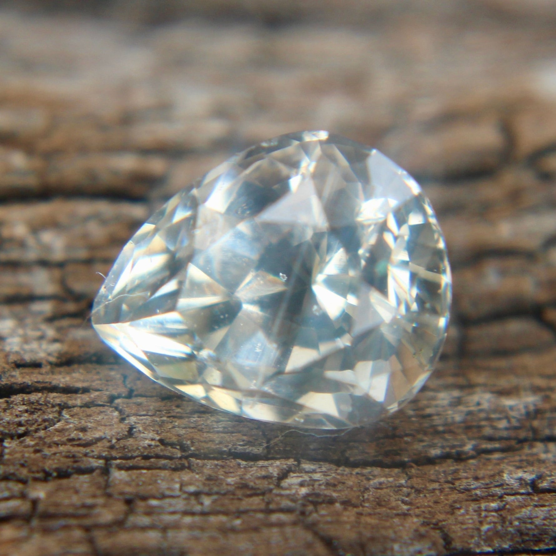 Natural Champagne Sapphire - Sapphirepal