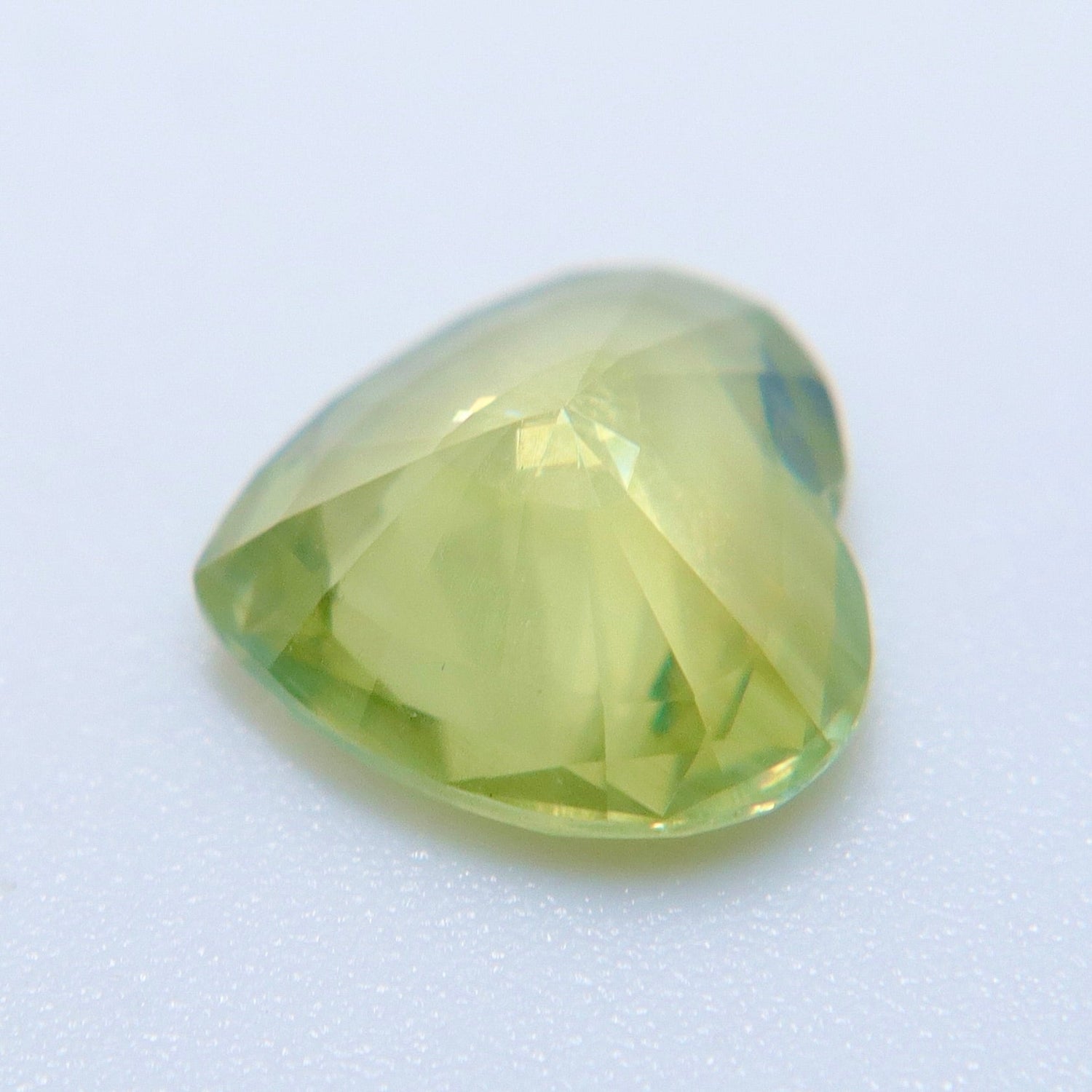 Natural Chrysoberyl Heart Cut 2.23 Carat Ceylon Loose Gemstone - Sapphirepal