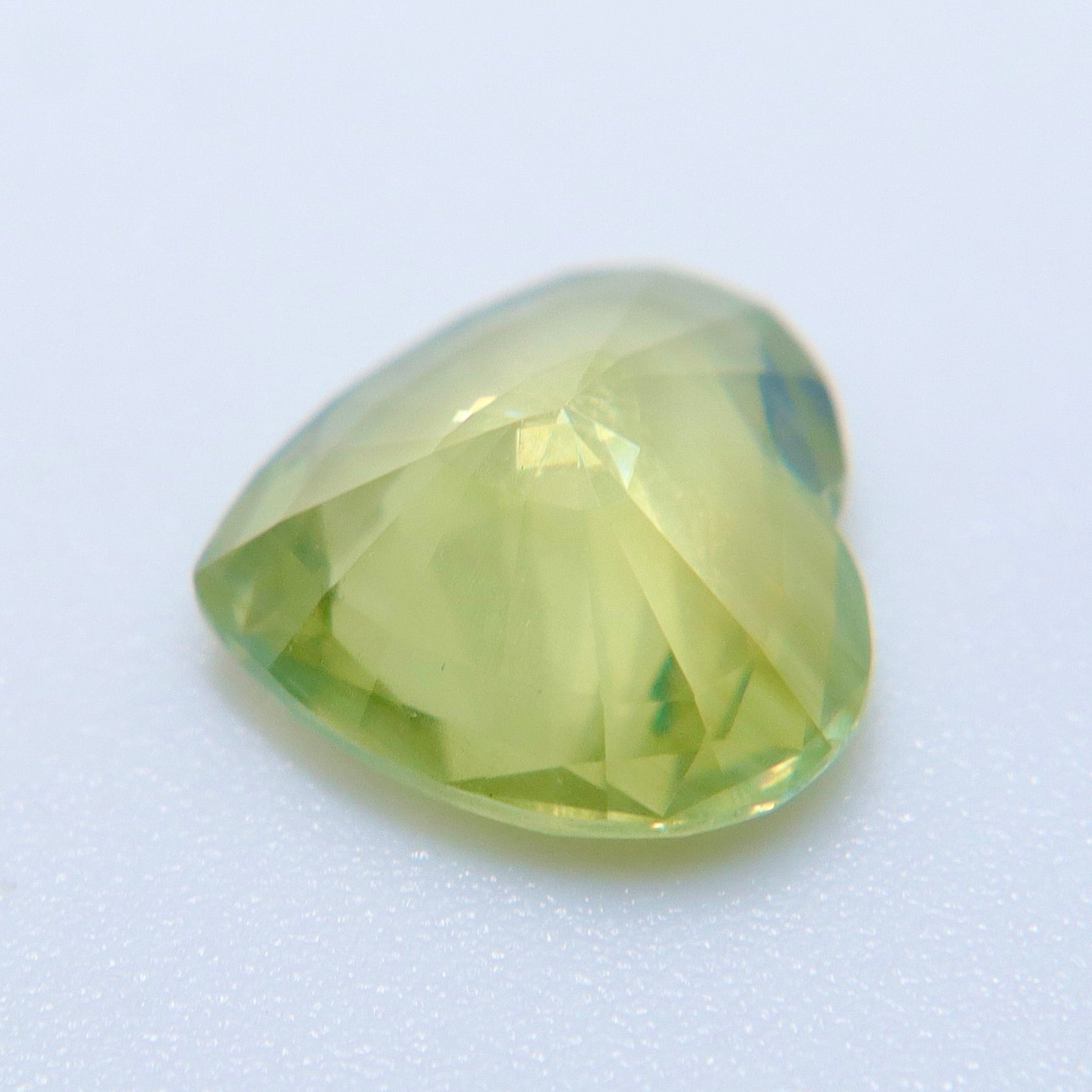 Natural Chrysoberyl Heart Cut 2.23 Carat Ceylon Loose Gemstone - Sapphirepal
