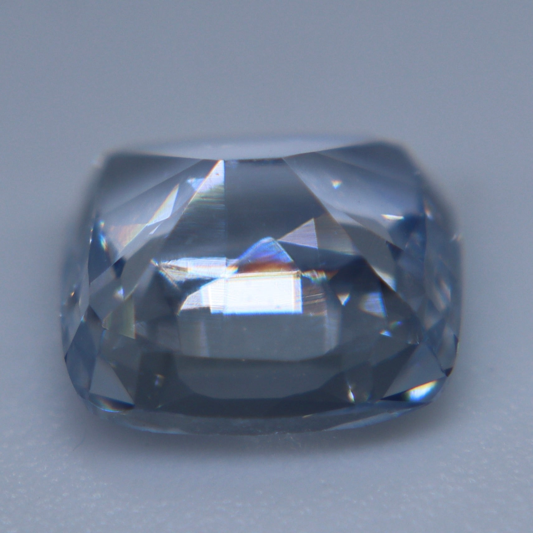 Natural Colourless Sapphire 2.13 Carat Cushion Cut Ceylon VVS White Sapphire Loose Gemstone - Sapphirepal