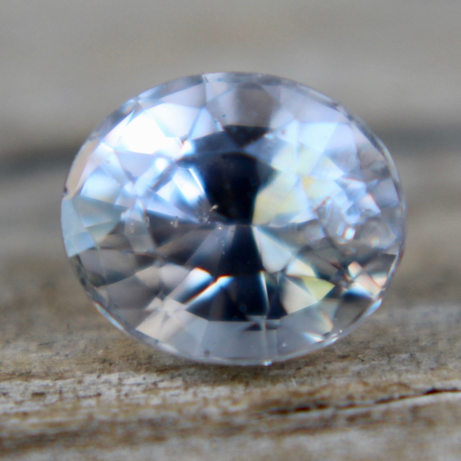 Natural Colourless Sapphire - Sapphirepal