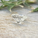Natural Colourless Sapphire - Sapphirepal