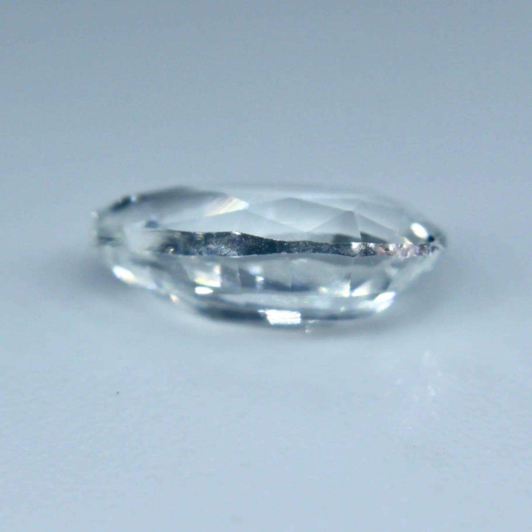 Natural Colourless Sapphire - Sapphirepal