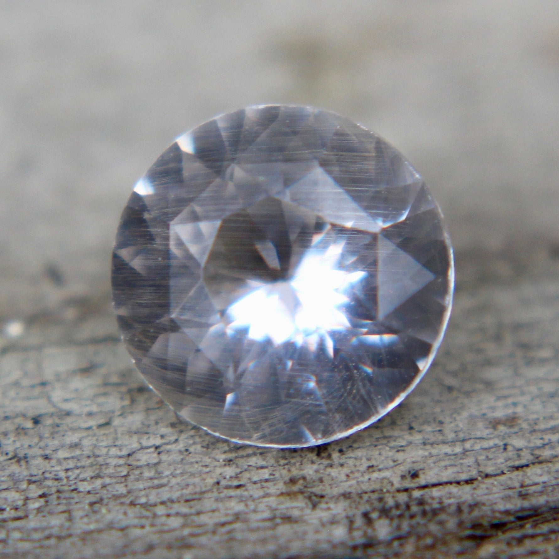Natural Colourless Sapphire - Sapphirepal