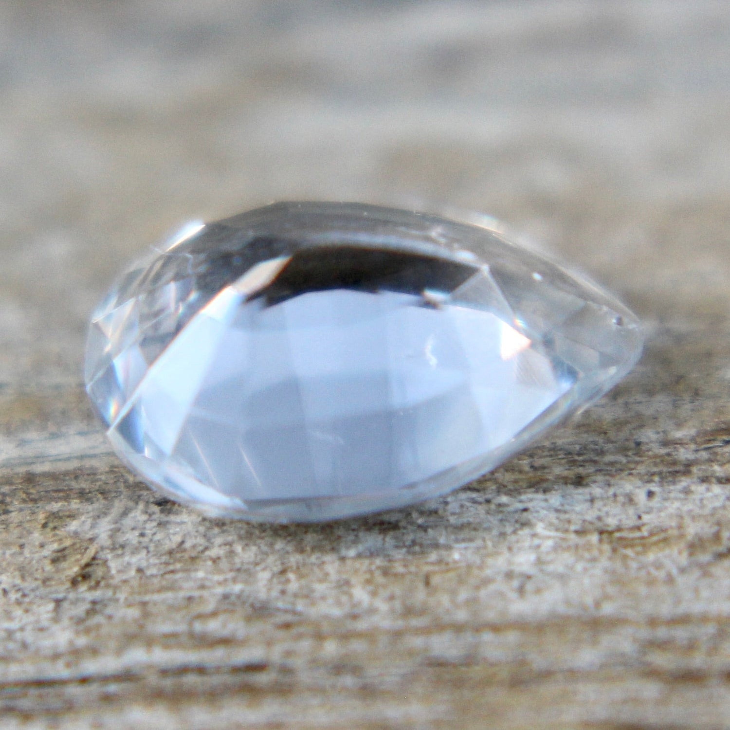 Natural Colourless Sapphire - Sapphirepal