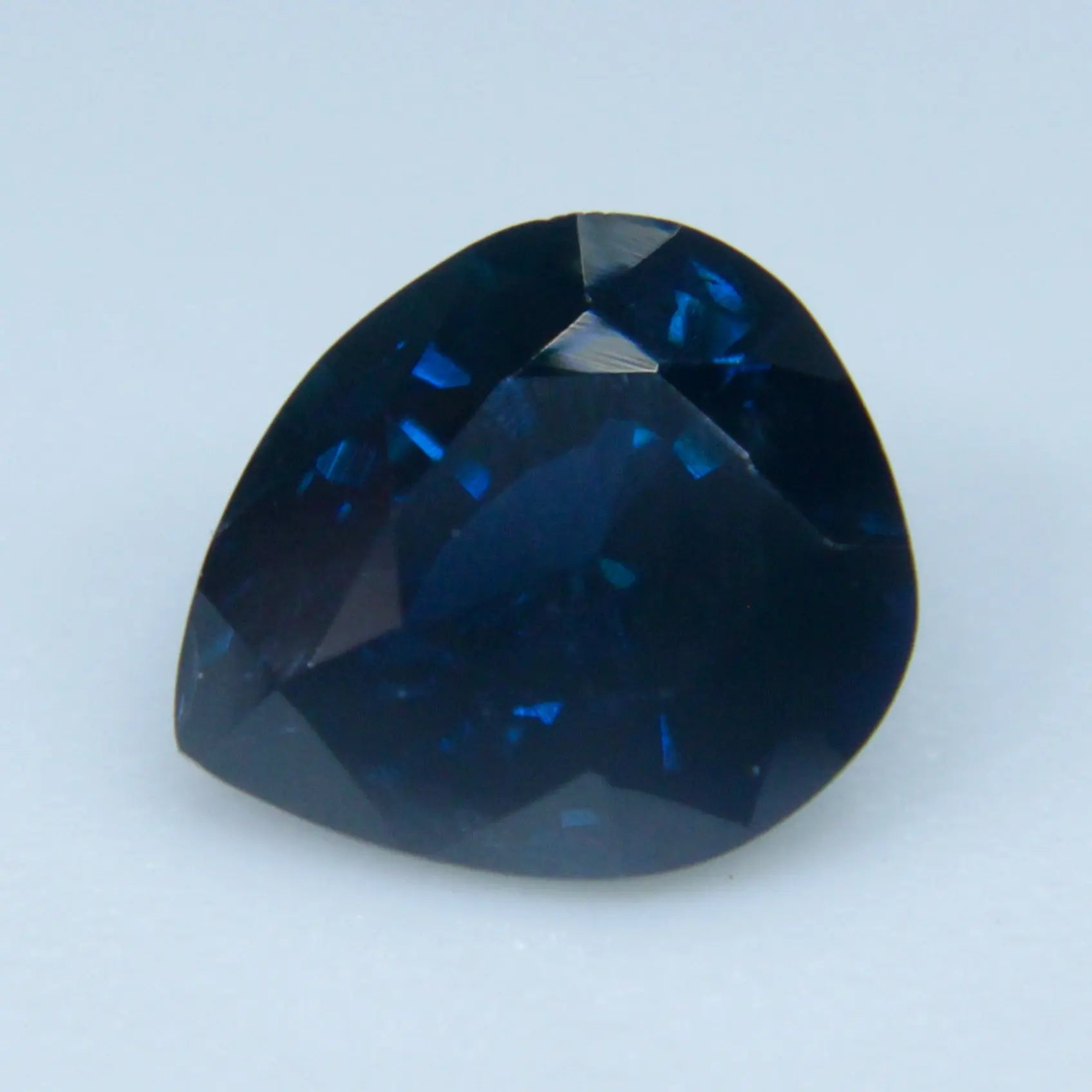 Natural Deep Blue Green Sapphire - Sapphirepal