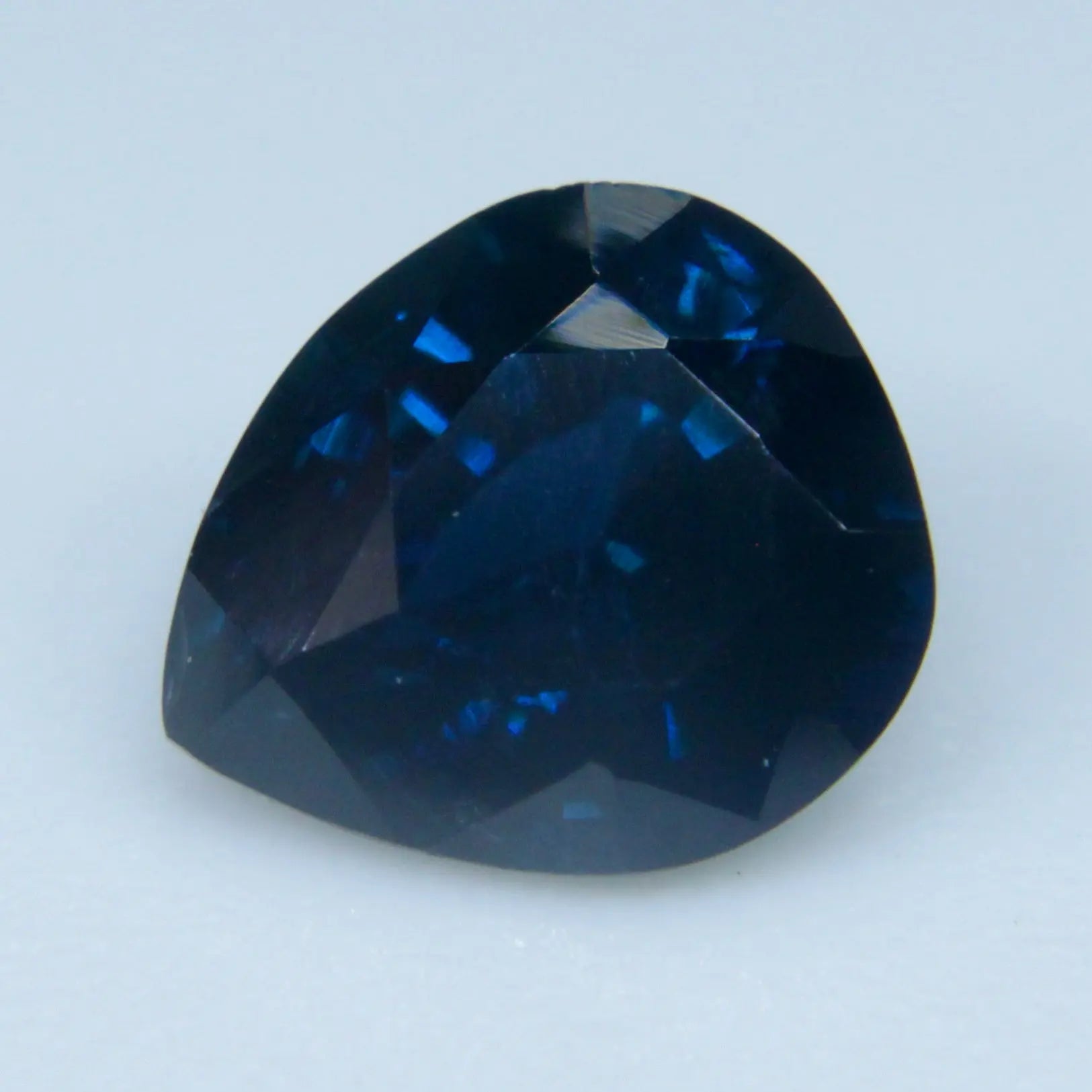 Natural Deep Blue Green Sapphire - Sapphirepal