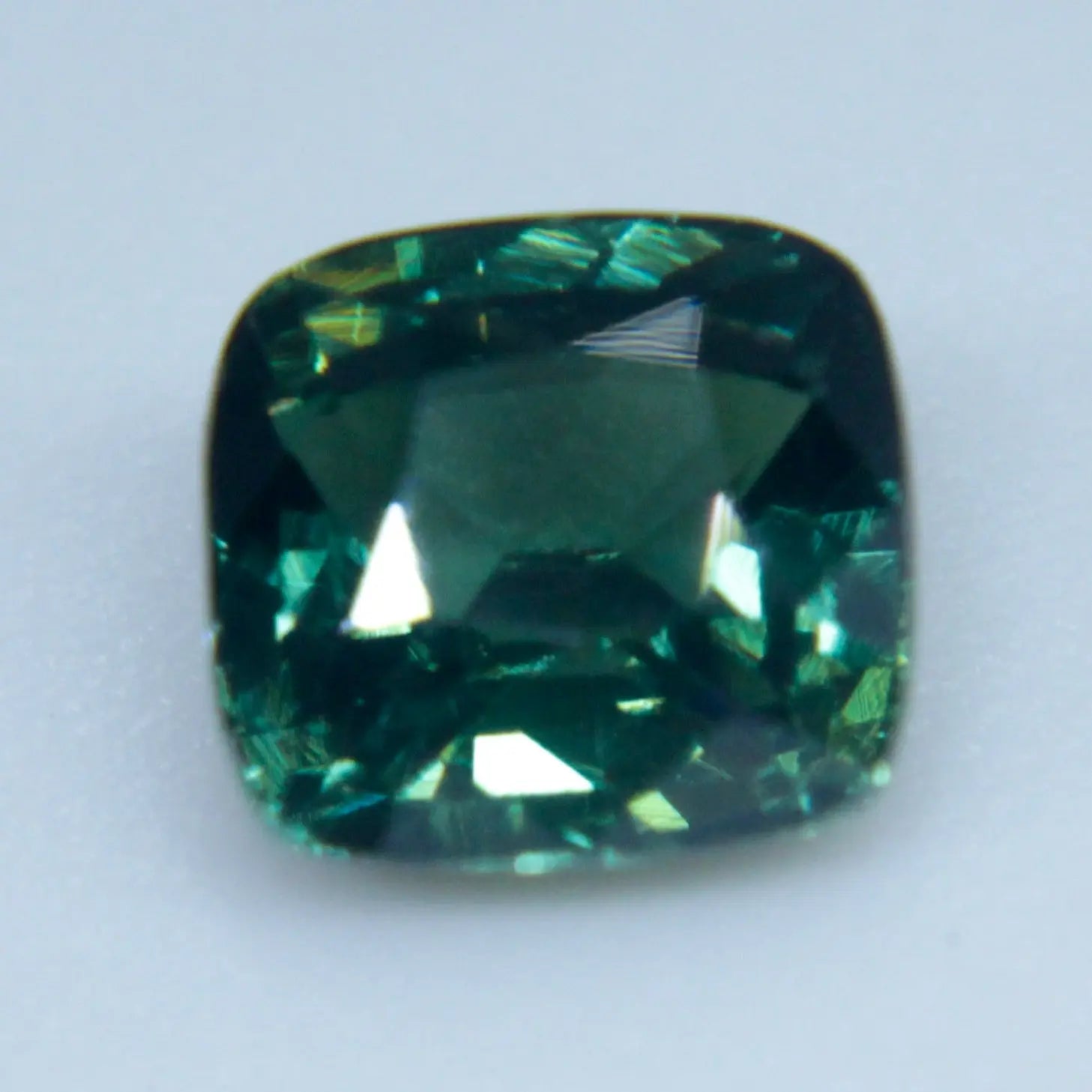 Natural Forest Green Sapphire - Sapphirepal