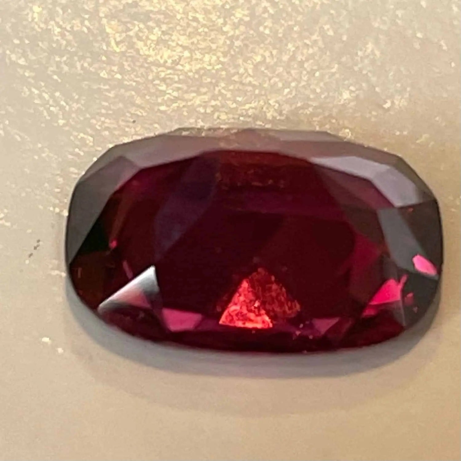 Natural Garnet – Cushion Cut - Sapphirepal