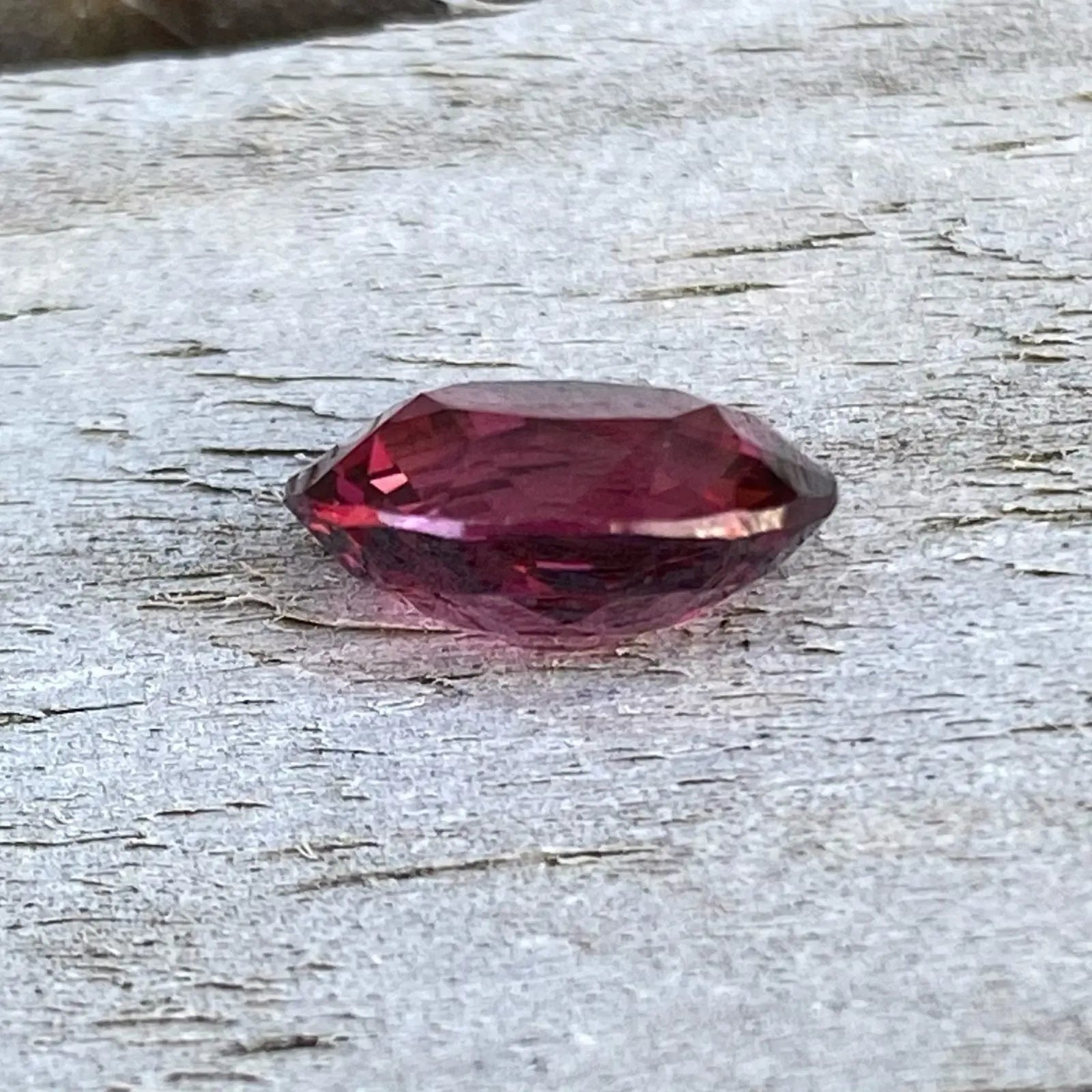 Natural Garnet - Sapphirepal