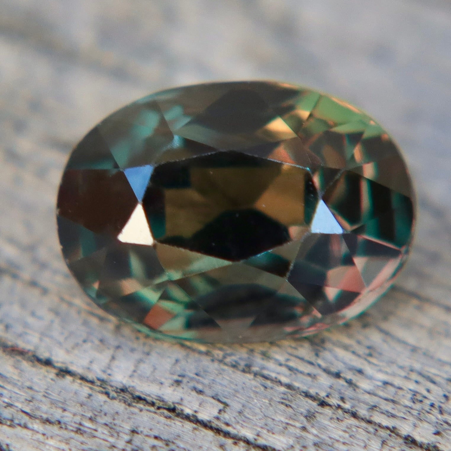 Natural Green Orange Parti Sapphire 1.20 Carat Oval Cut Loose Gemstone - Sapphirepal