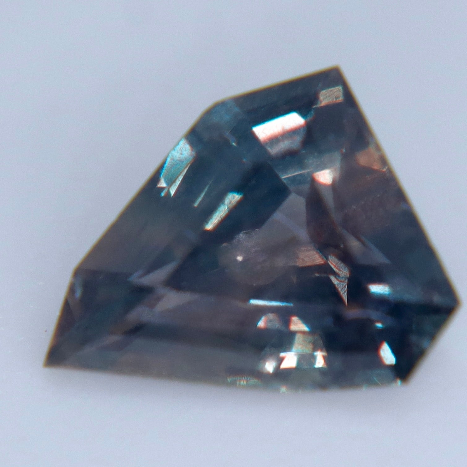 Natural Green Pink Bi - Color Sapphire 1.20 Carat Freeform Madagascar Loose Gemstone - Sapphirepal
