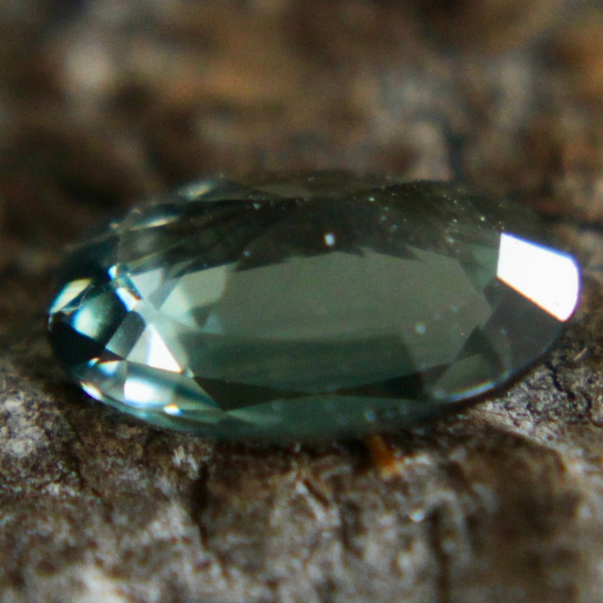 Natural Green Sapphire – 0.85 Carat - Sapphirepal