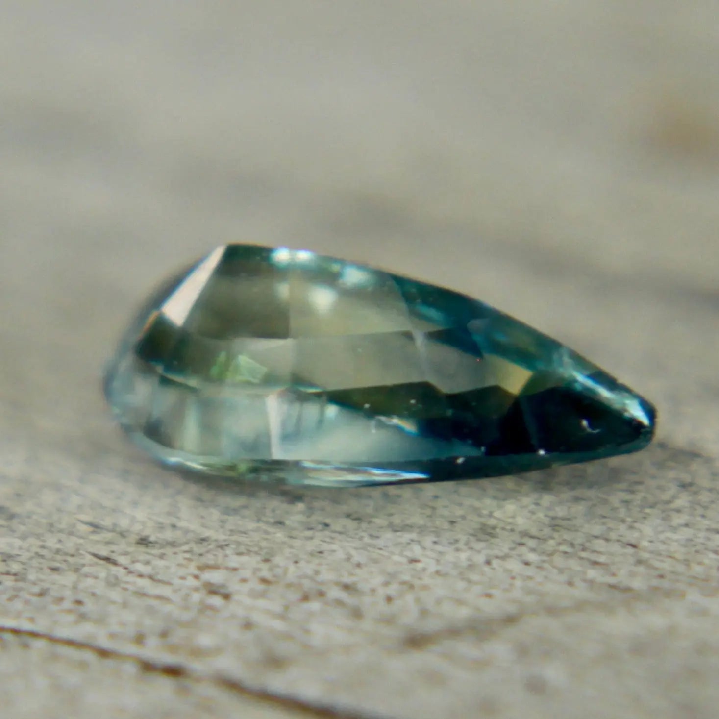 Natural Green Sapphire – 0.86 Carat Pear Cut | Unheated - Sapphirepal