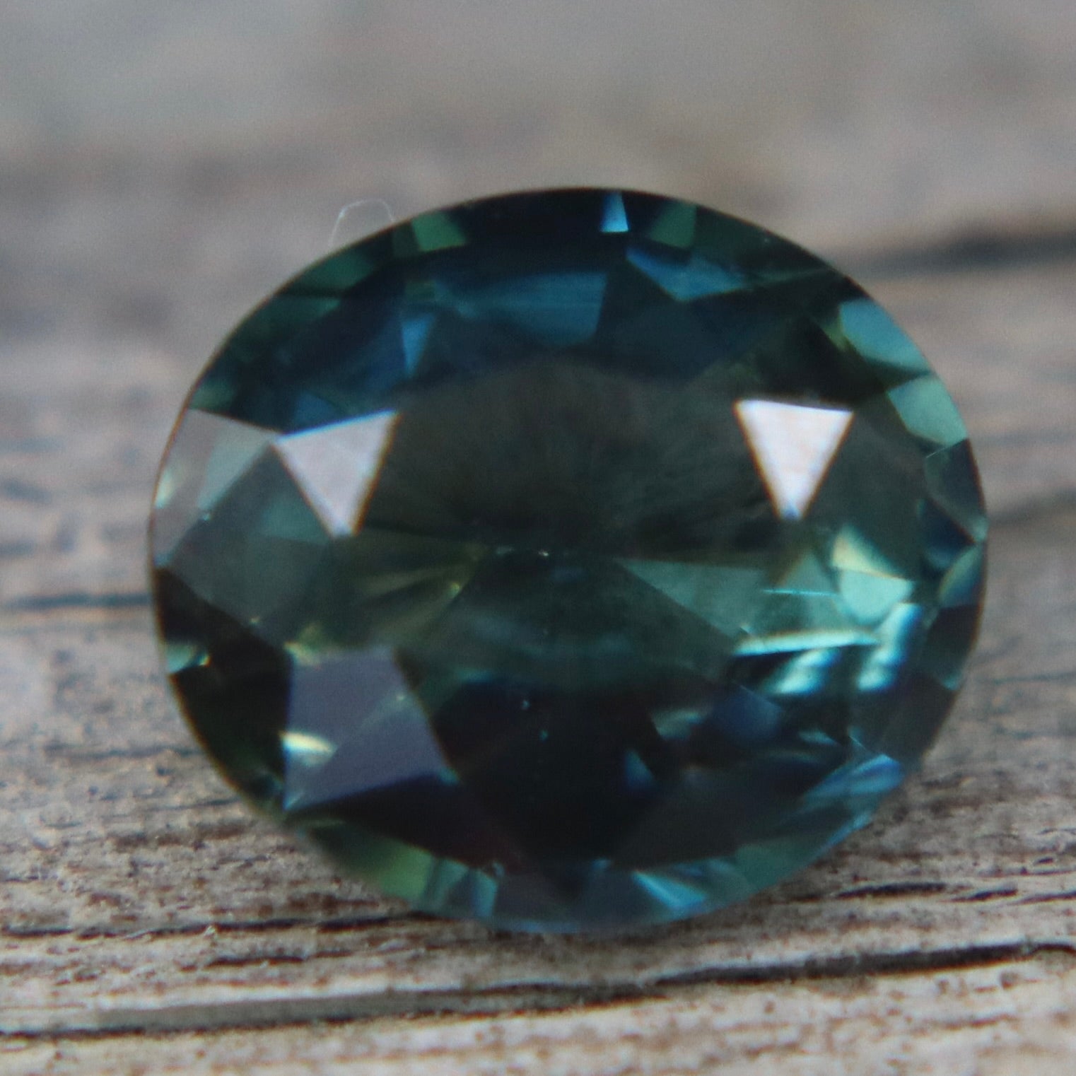Natural Green Sapphire 0.96 Carat Oval Cut Loose Gemstone from Australia - Sapphirepal