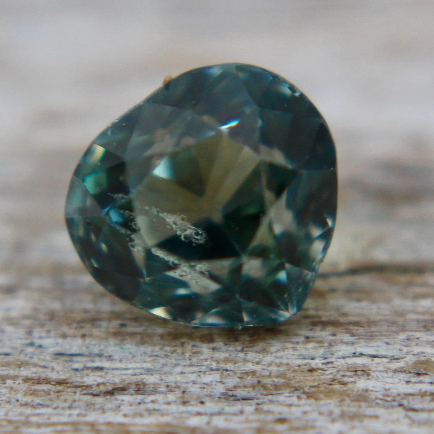 Natural Green Sapphire – 1.05 Carat Pear Cut | Unheated | Loose Gemstone for Jewelry Designs - Sapphirepal
