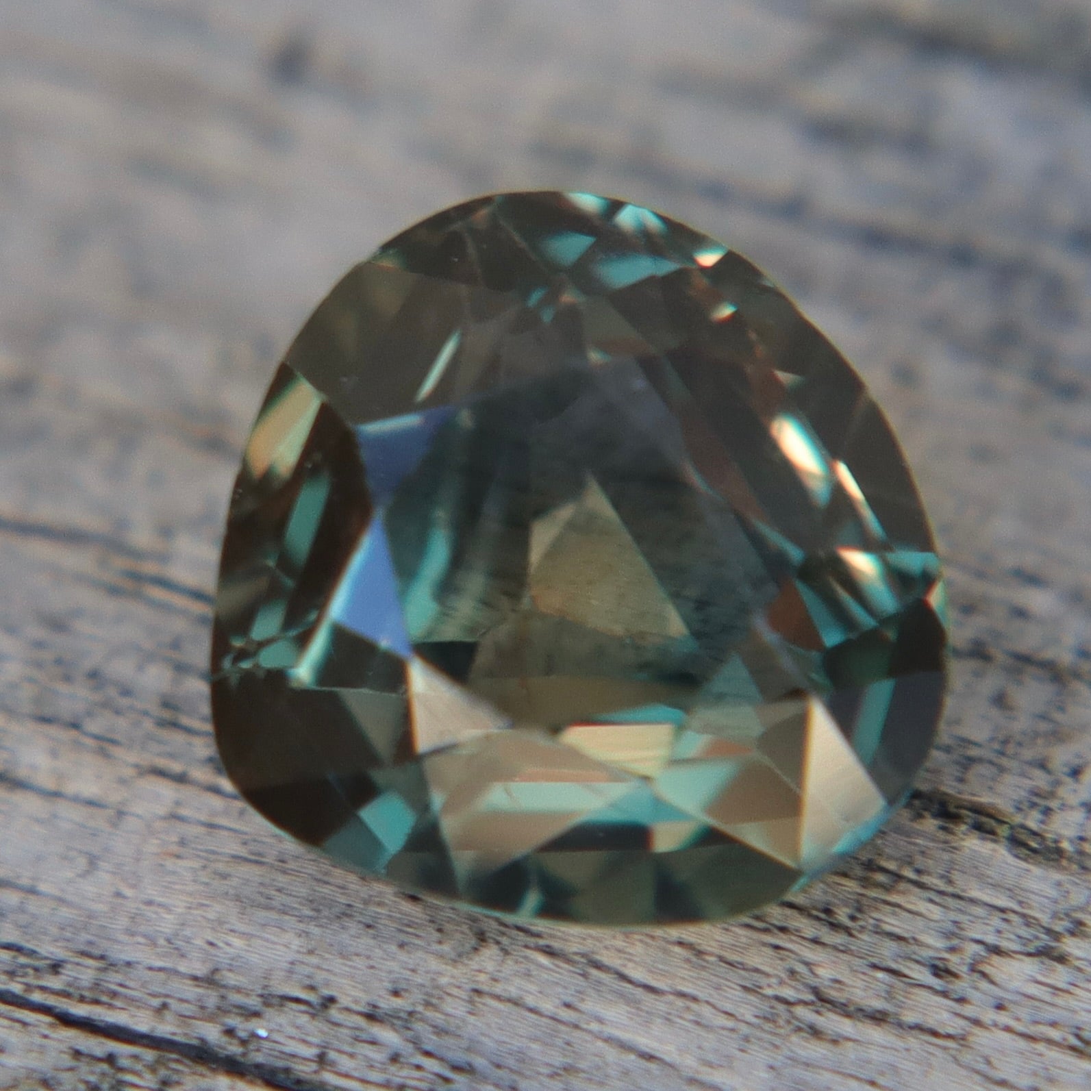 Natural Green Sapphire 1.09 Carat Pear Cut – Unheated Madagascar Gemstone - Sapphirepal