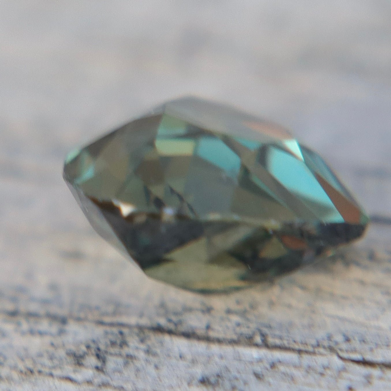 Natural Green Sapphire 1.09 Carat Pear Cut – Unheated Madagascar Gemstone - Sapphirepal