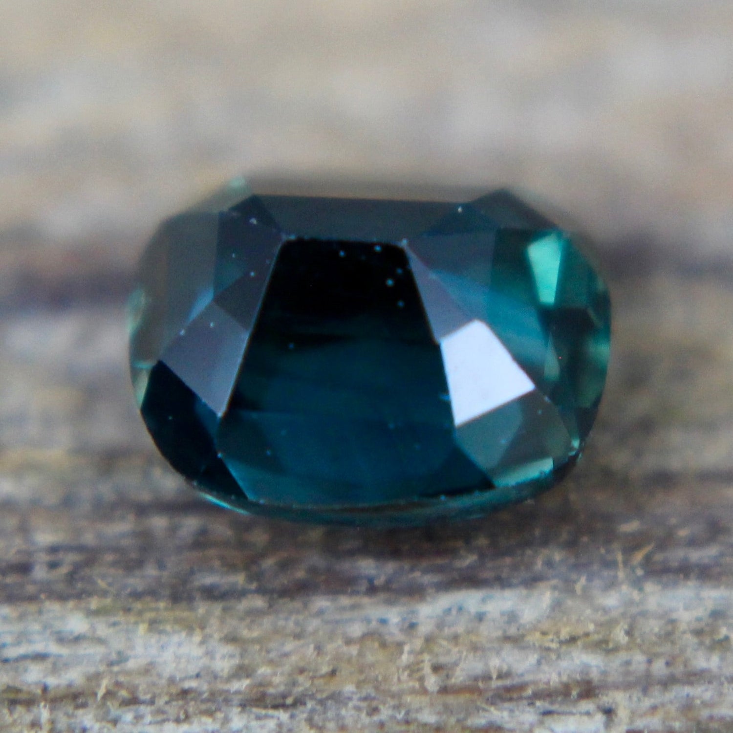 Natural Green Sapphire – 1.10 Carat Cushion Cut (Unheated) - Sapphirepal