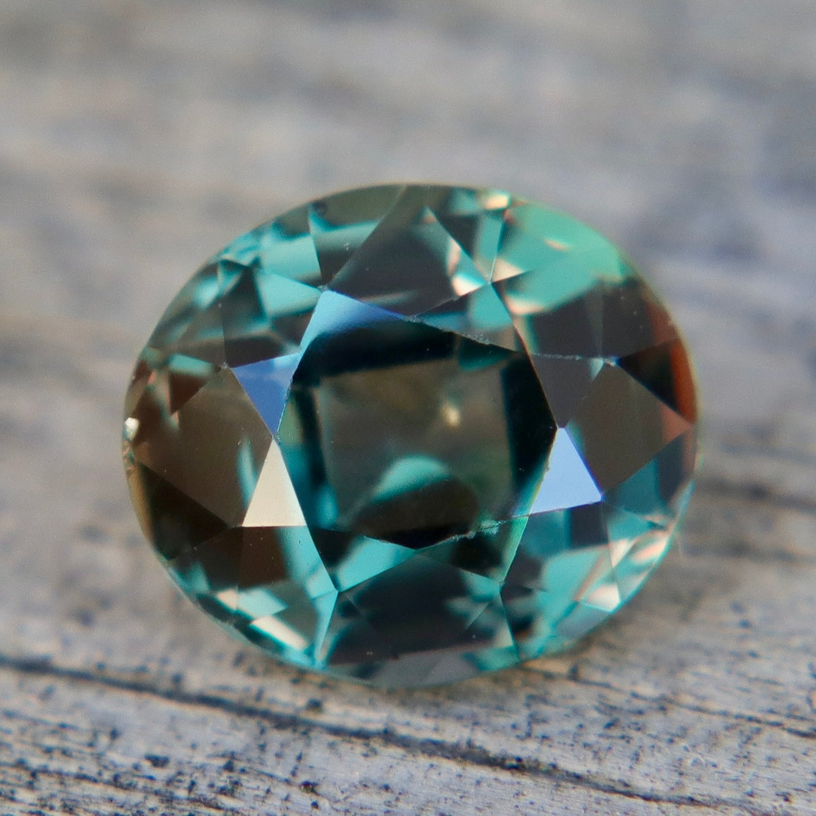 Natural Green Sapphire 1.19 Carat Oval Cut Loose Gemstone - Sapphirepal