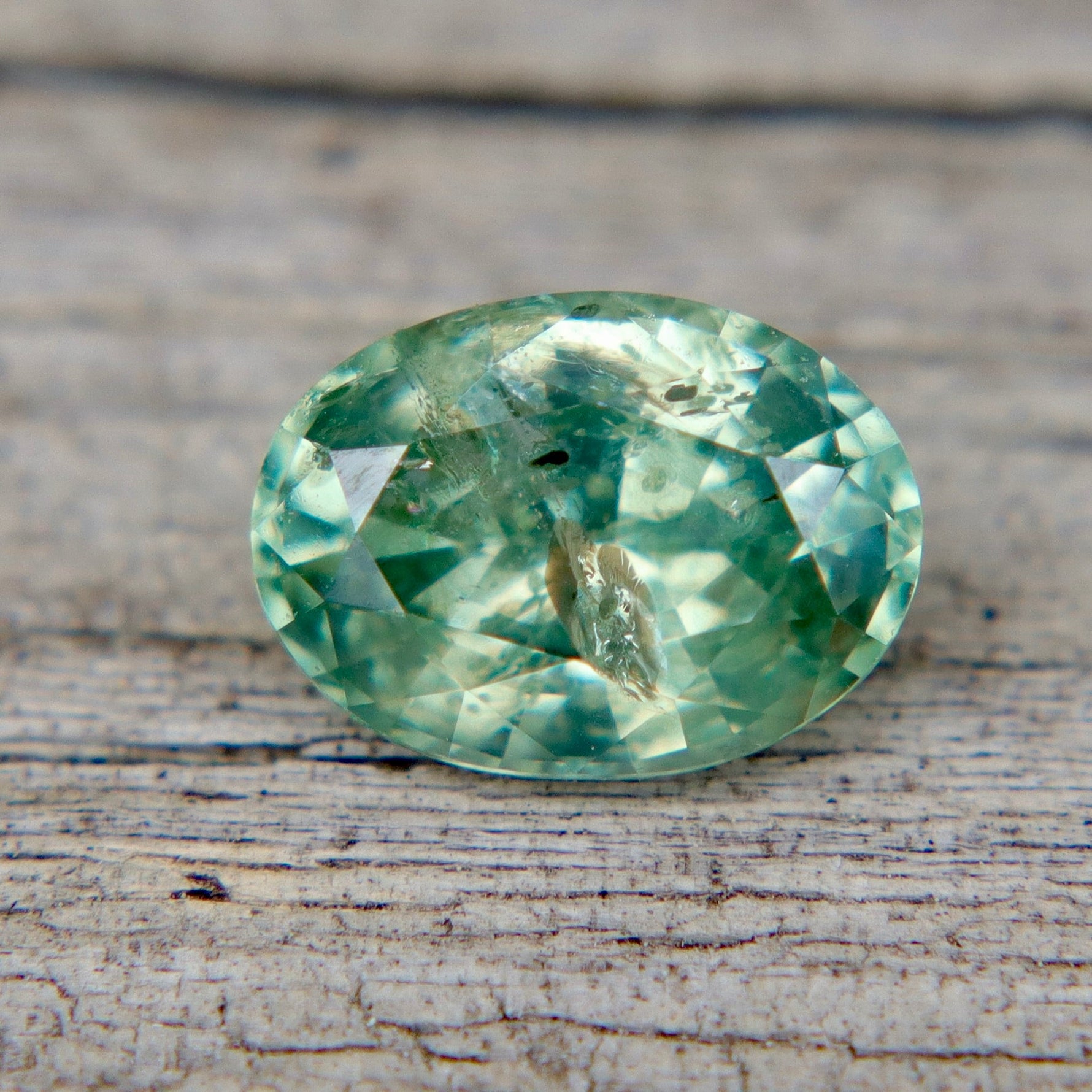 Natural Green Sapphire | 1.25 Carat Oval Cut | Ceylon Origin | Unheated Gemstone - Sapphirepal