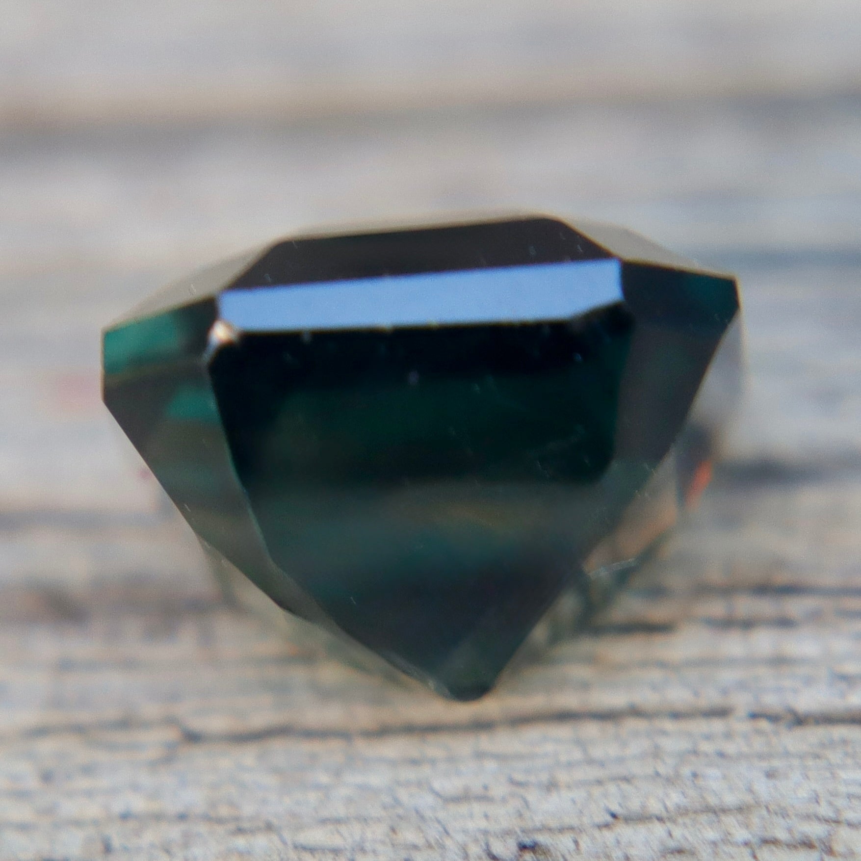 Natural Green Sapphire (2.05ct) Emerald Cut – Australian Loose Sapphire | Sapphire Pal - Sapphirepal