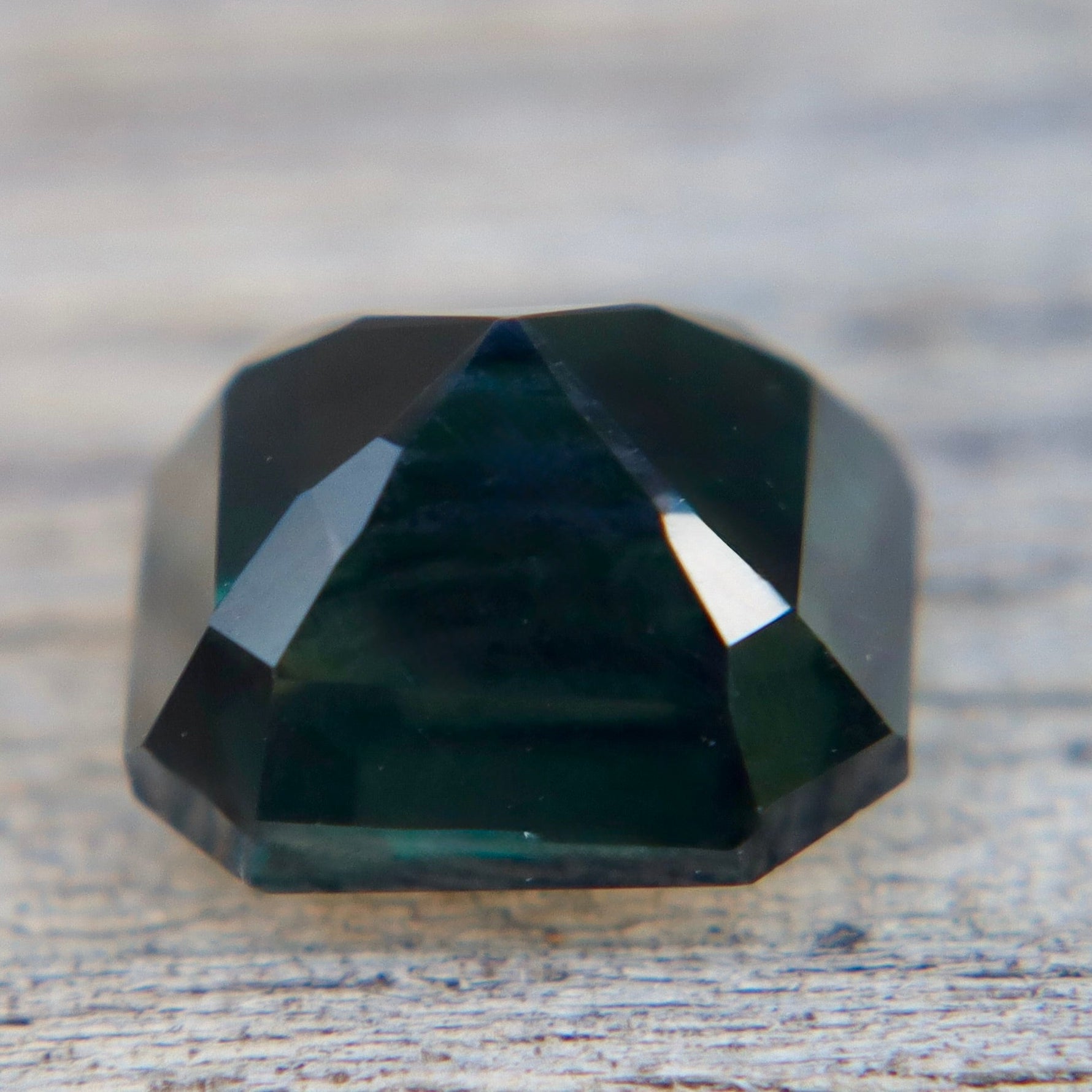 Natural Green Sapphire (2.05ct) Emerald Cut – Australian Loose Sapphire | Sapphire Pal - Sapphirepal