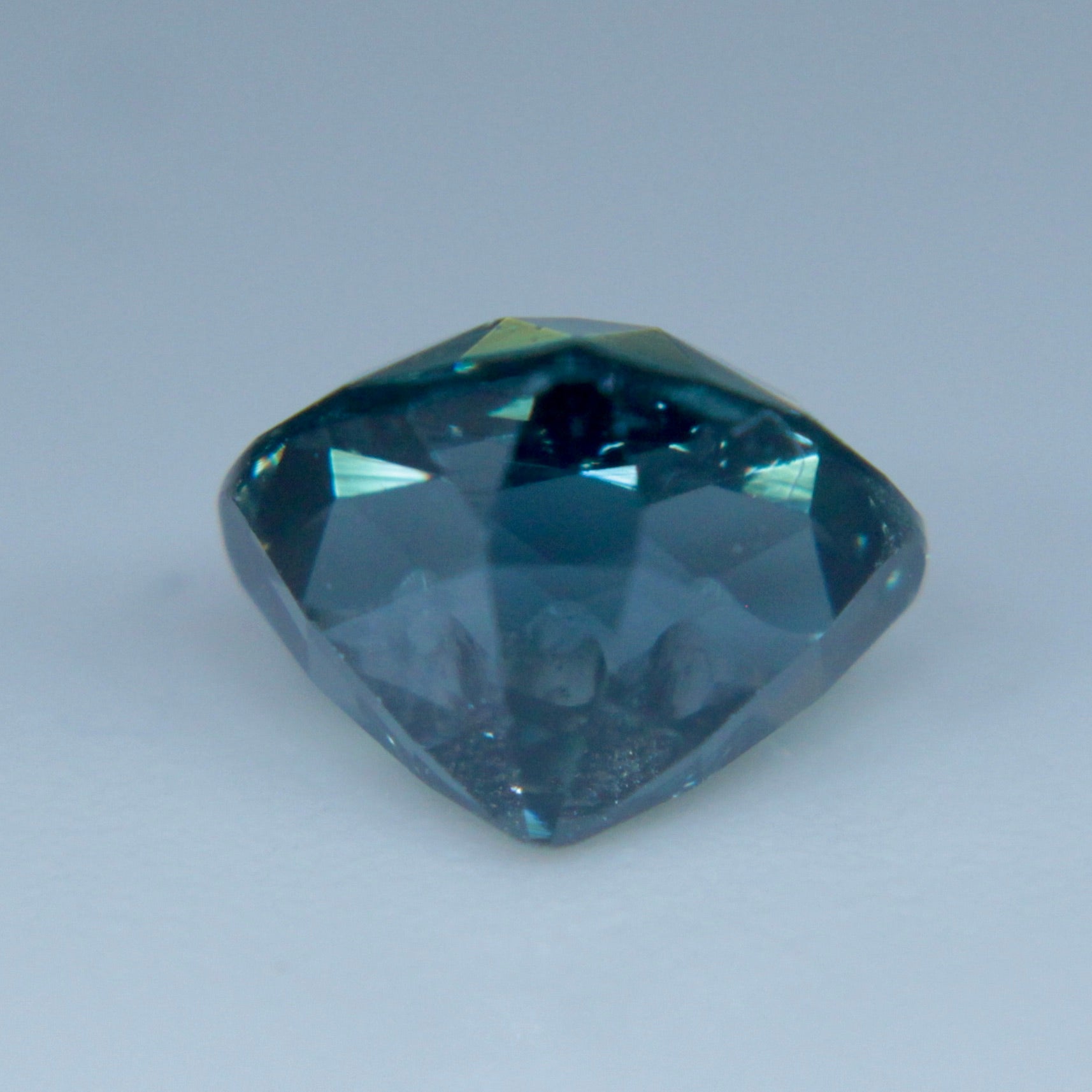 Natural Green Sapphire | Heart Cut | 1 Carat - Sapphirepal