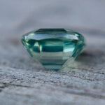 Natural Green Sapphire - Sapphirepal