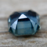Natural Green Sapphire - Sapphirepal