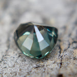 Natural Green Sapphire - Sapphirepal