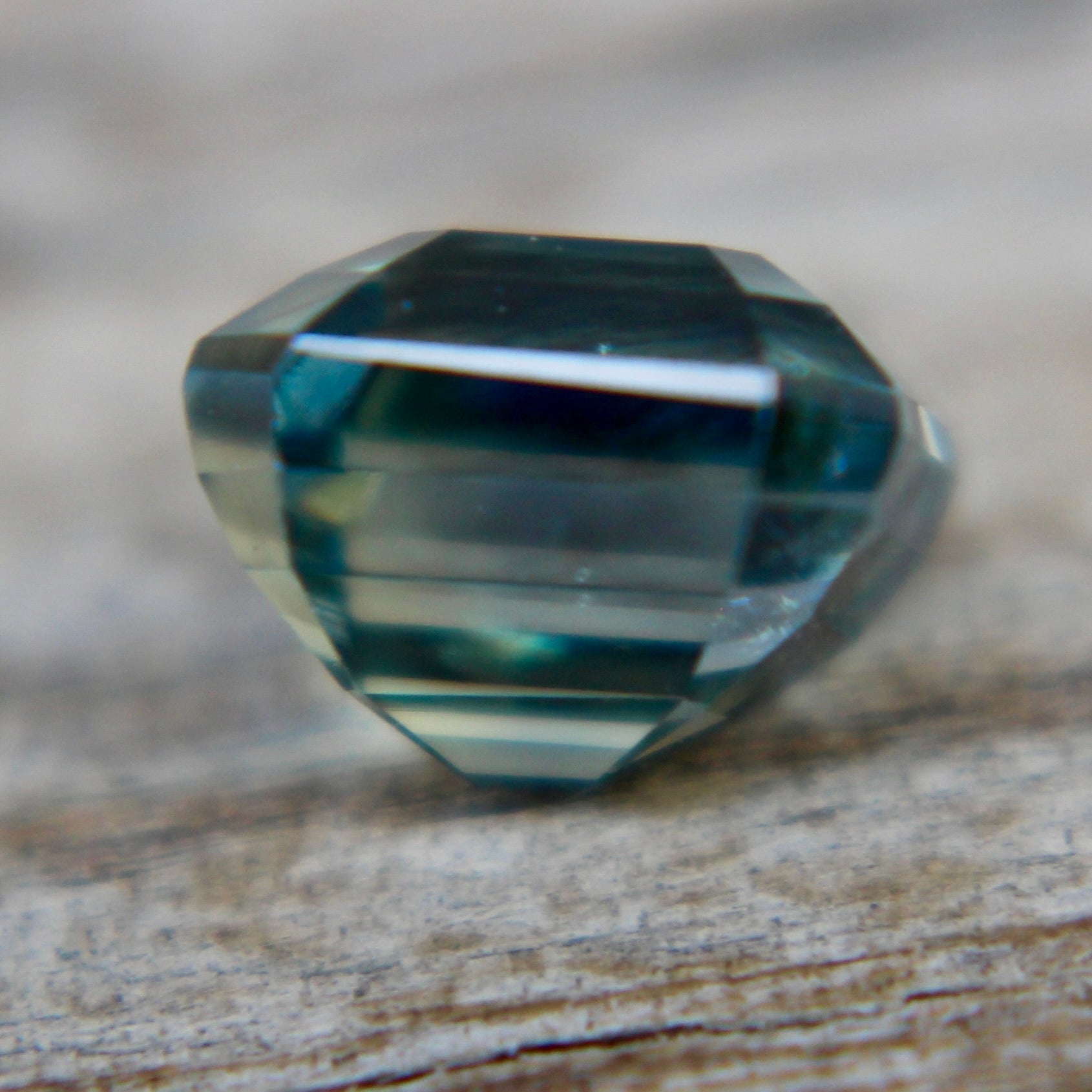 Unheated loose sapphire 1.21 carat green emerald-cut stone for fine jewelry