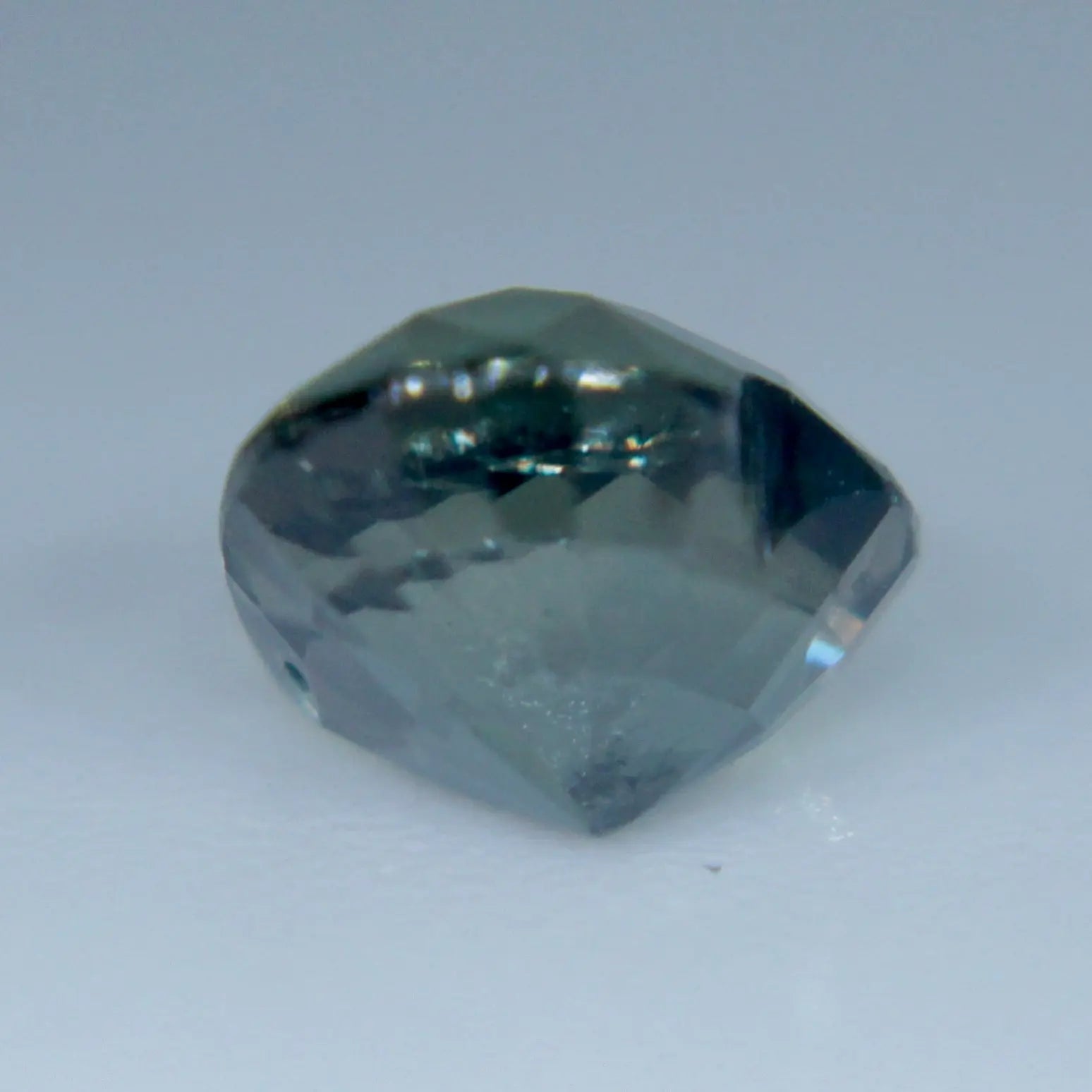 Natural Green Sapphire - Sapphirepal