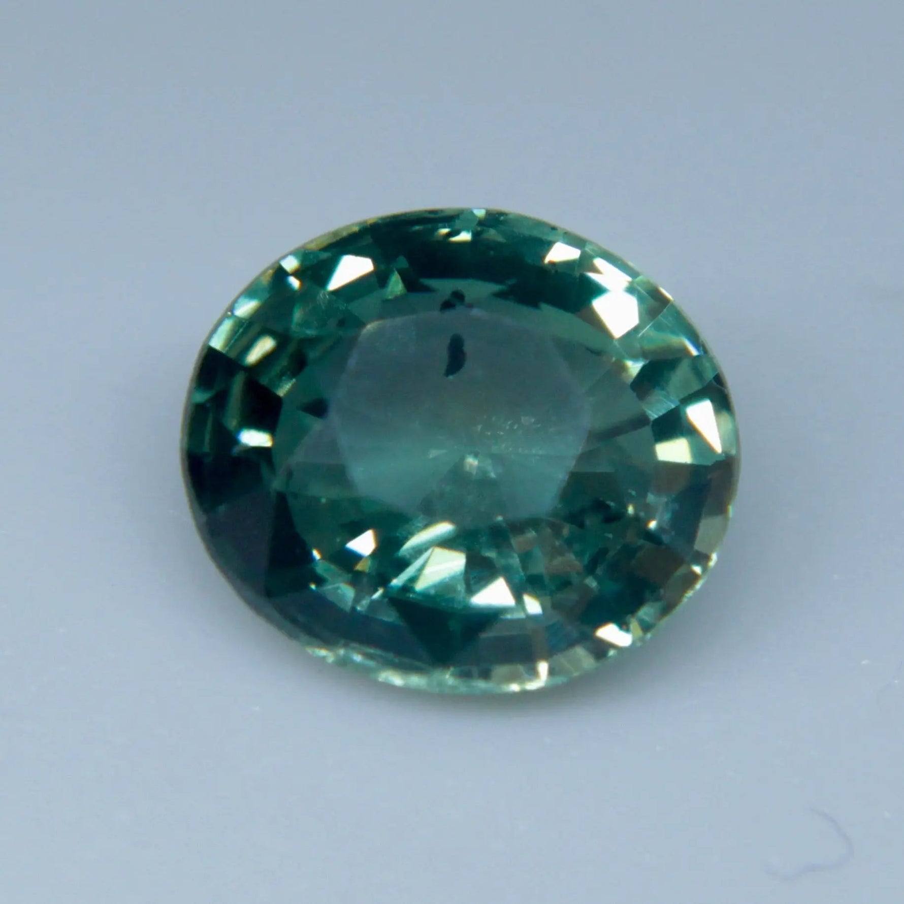 Natural Green Sapphire - Sapphirepal