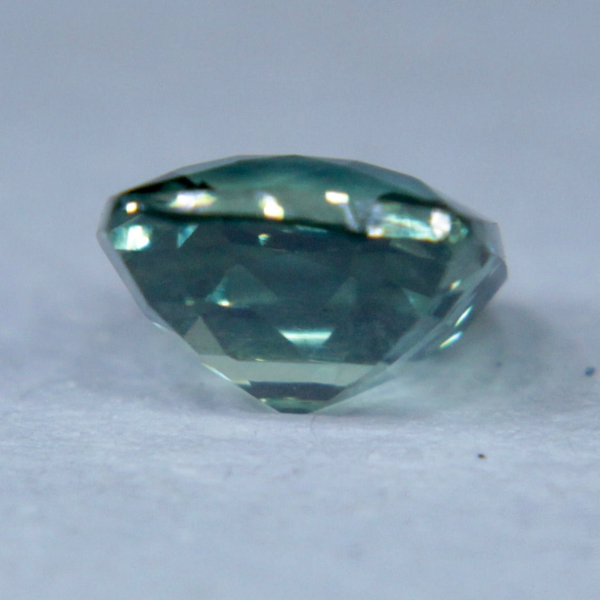 Natural Green Sapphire - Sapphirepal