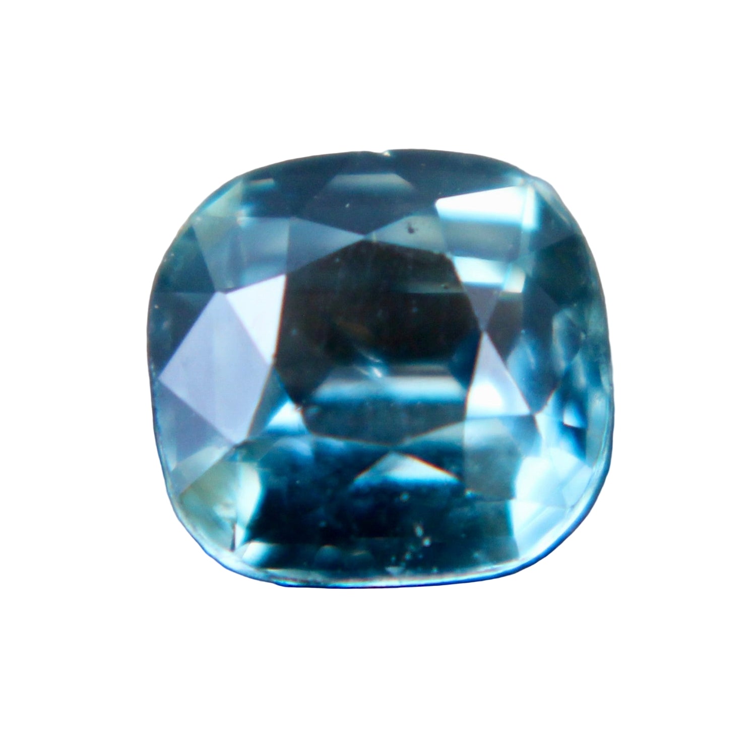 Natural green sapphire, 0.92ct cushion 5.60×5.35mm, unheated, eye-clean – Sapphire Pal