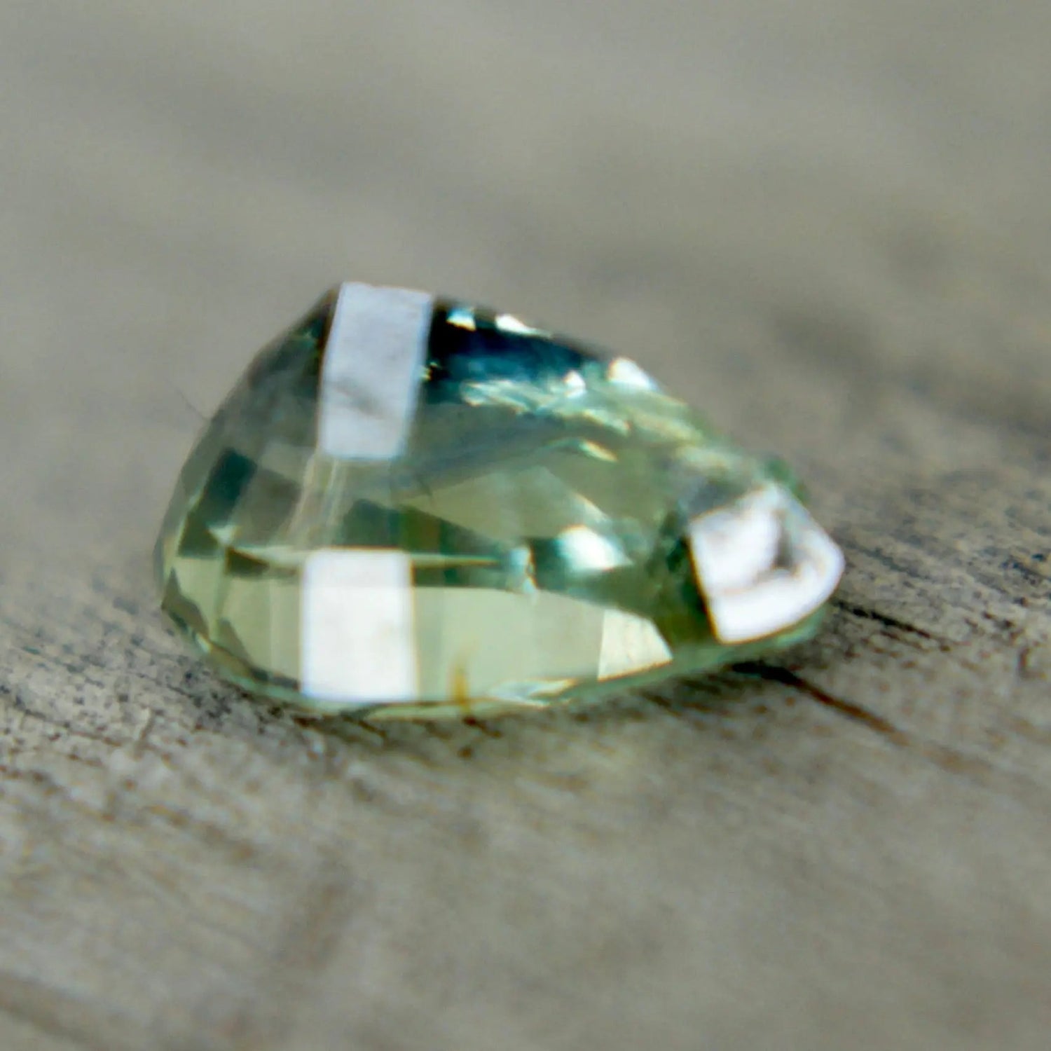 Natural Green Sapphire - Sapphirepal