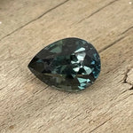 Natural Green Sapphire - Sapphirepal