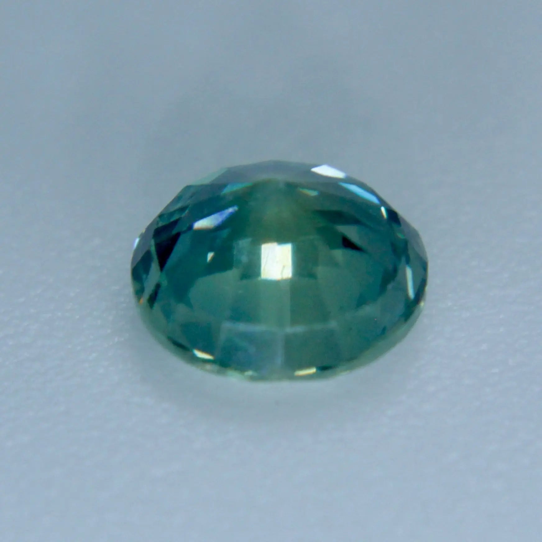 Natural Green Sapphire - Sapphirepal