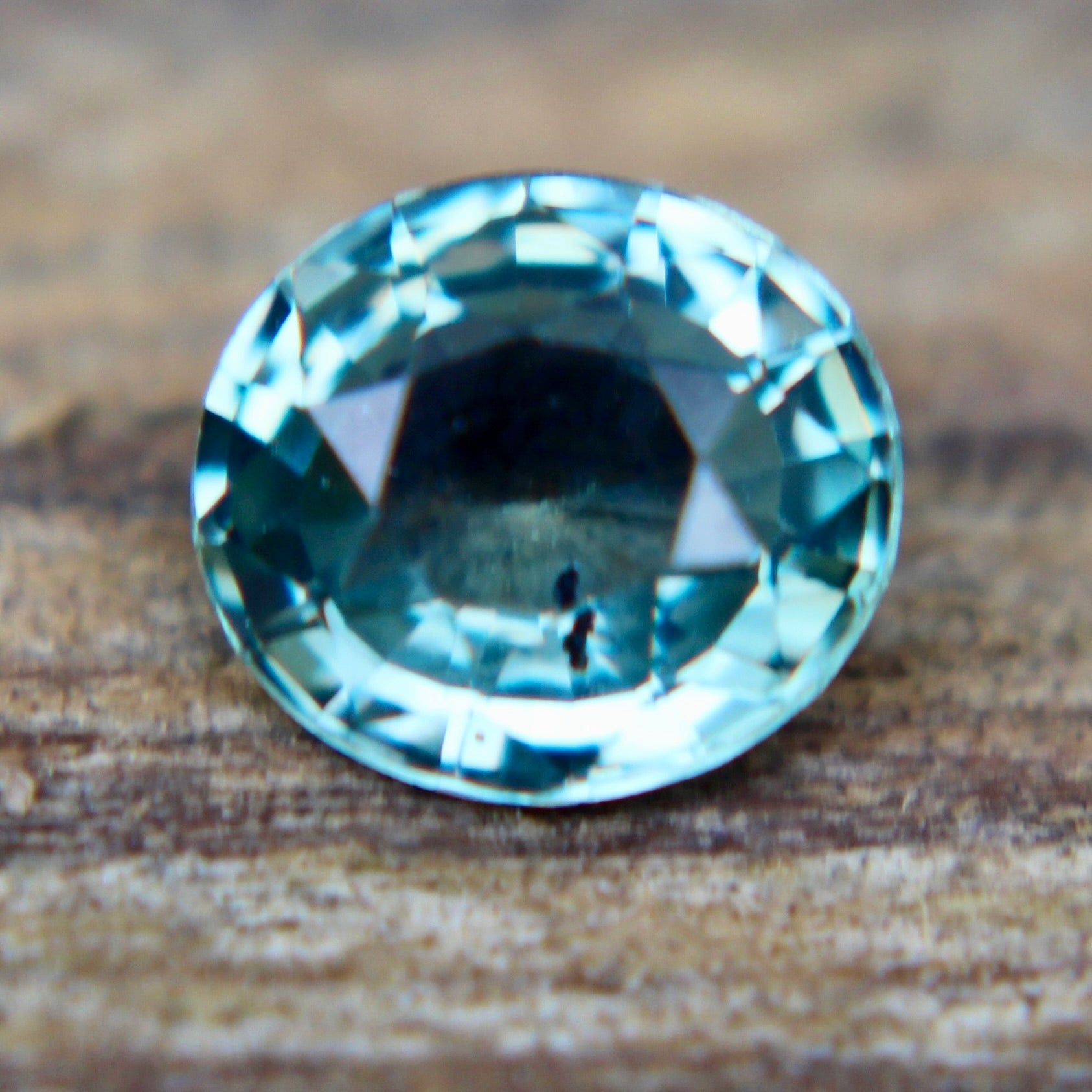 Natural Green Sapphire - Sapphirepal