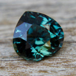 Natural Green Sapphire - Sapphirepal
