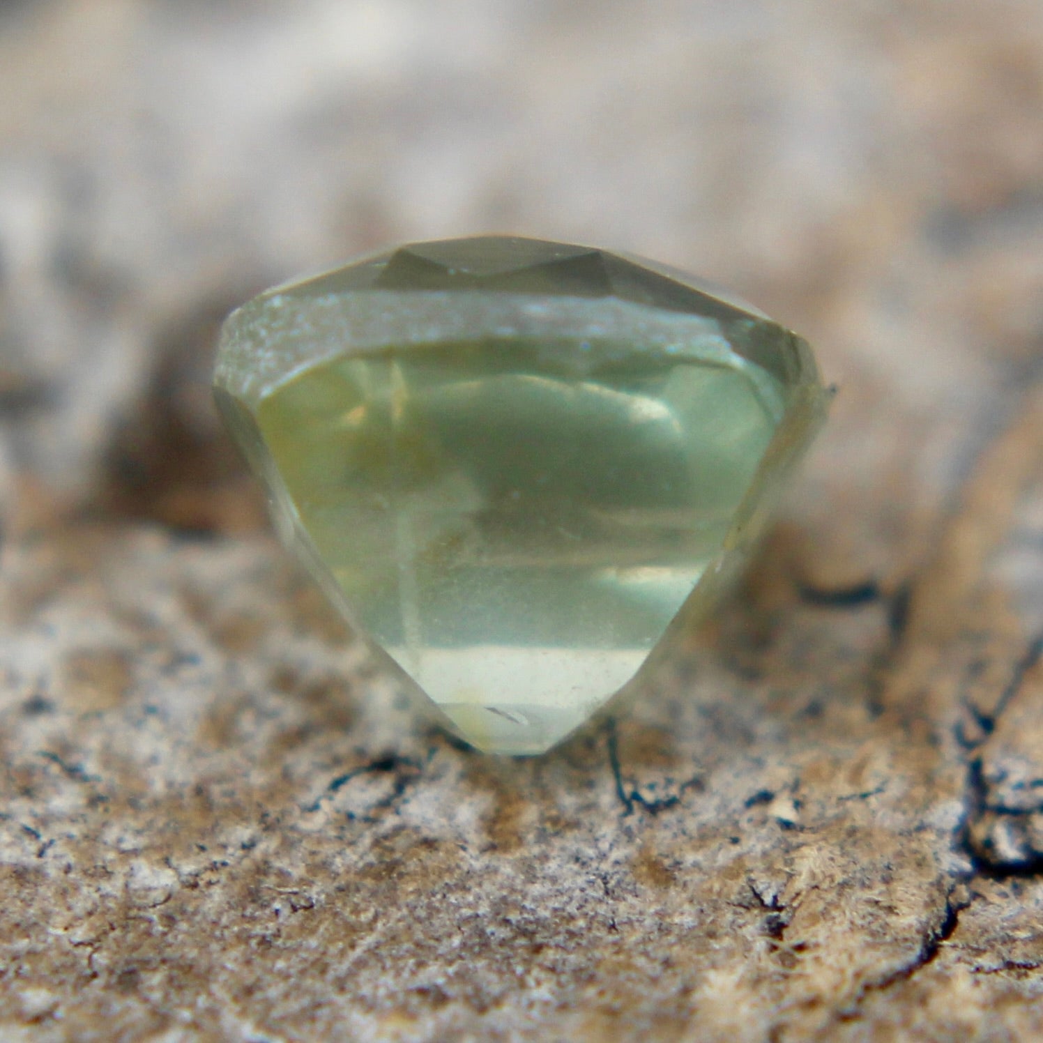Natural Green Sapphire - Sapphirepal
