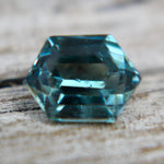 Natural Green Sapphire - Sapphirepal
