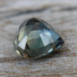 Natural Green Sapphire - Sapphirepal