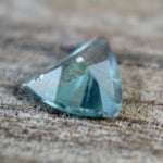 Natural Green Sapphire - Sapphirepal