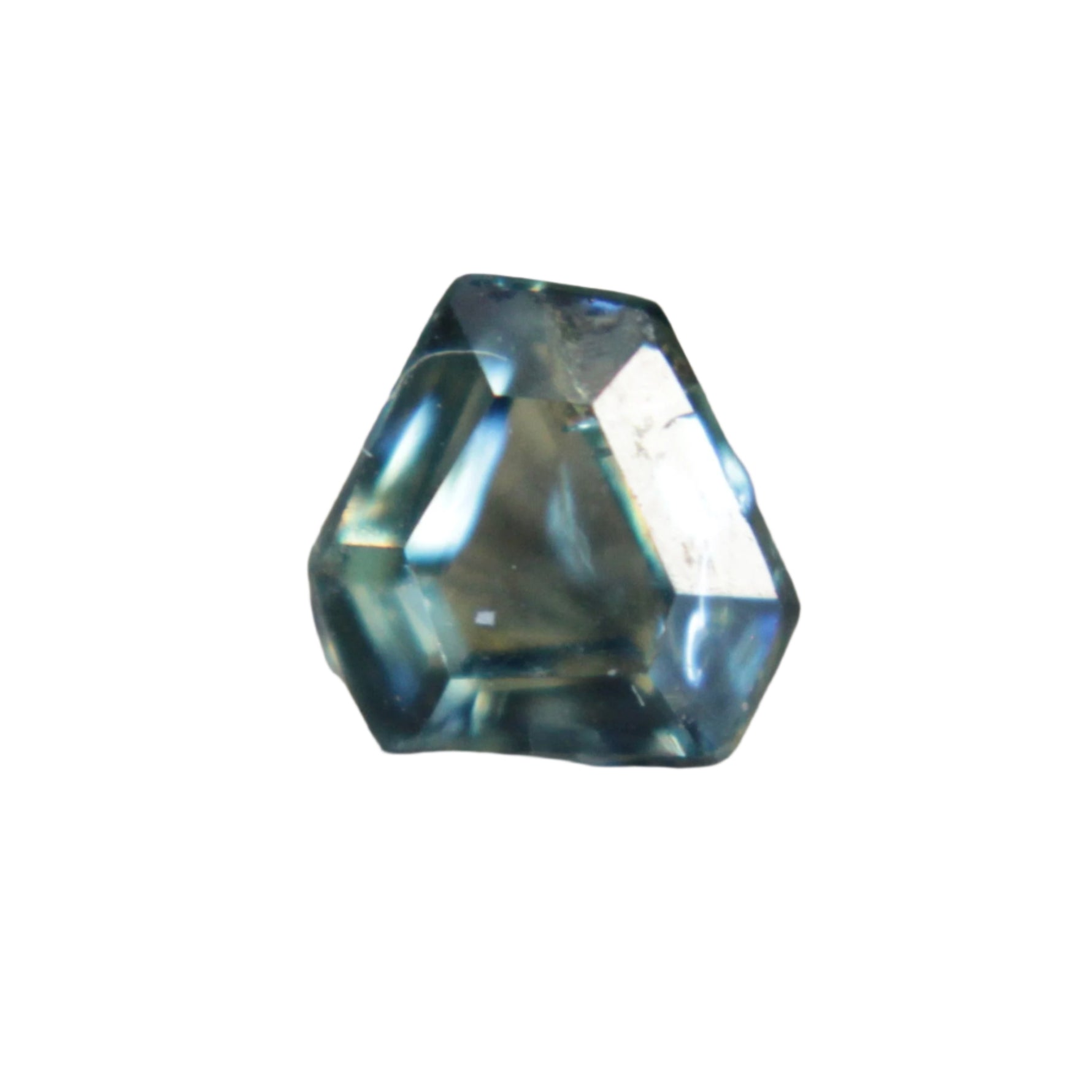 Natural Green Sapphire 0.64ct – Freeform Cut Madagascar Gem - Sapphire pal